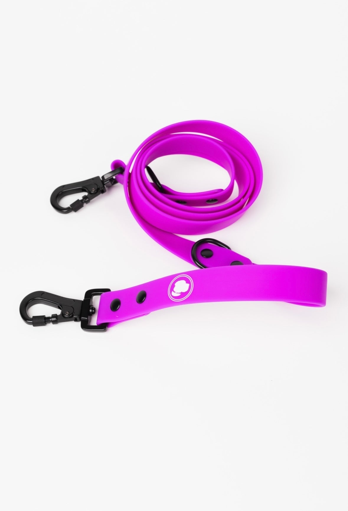 Electric Fuchsia Leash (Weather + Odor Resistant)